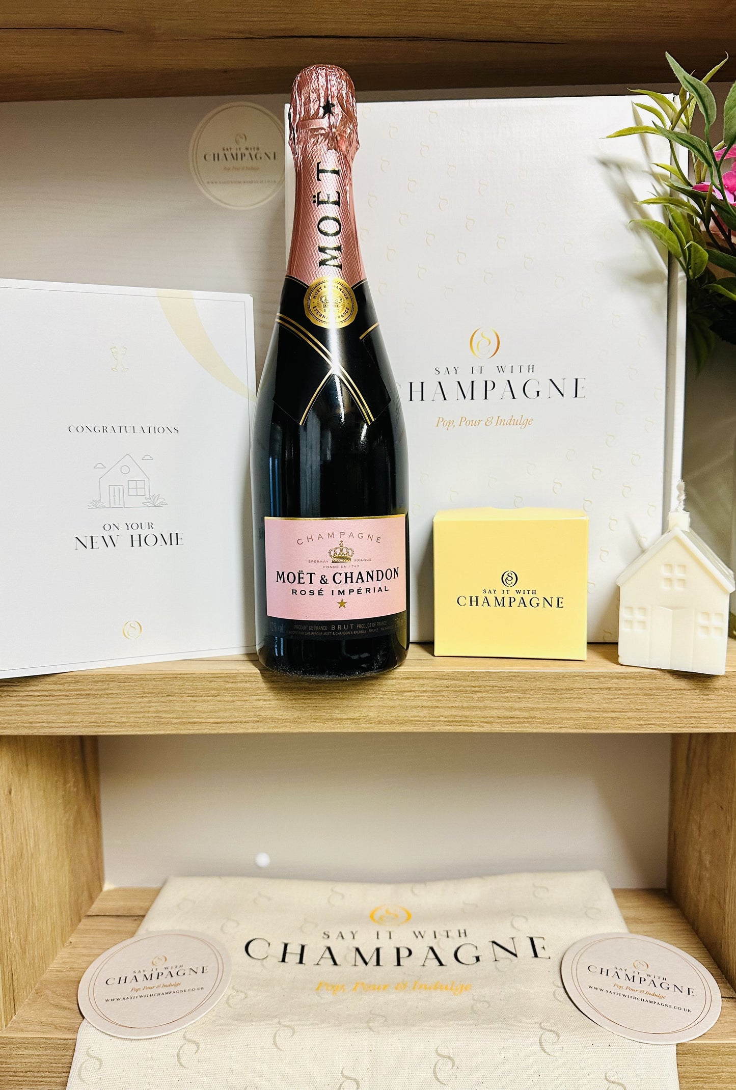 New Home Rosé Champagne Gift Box