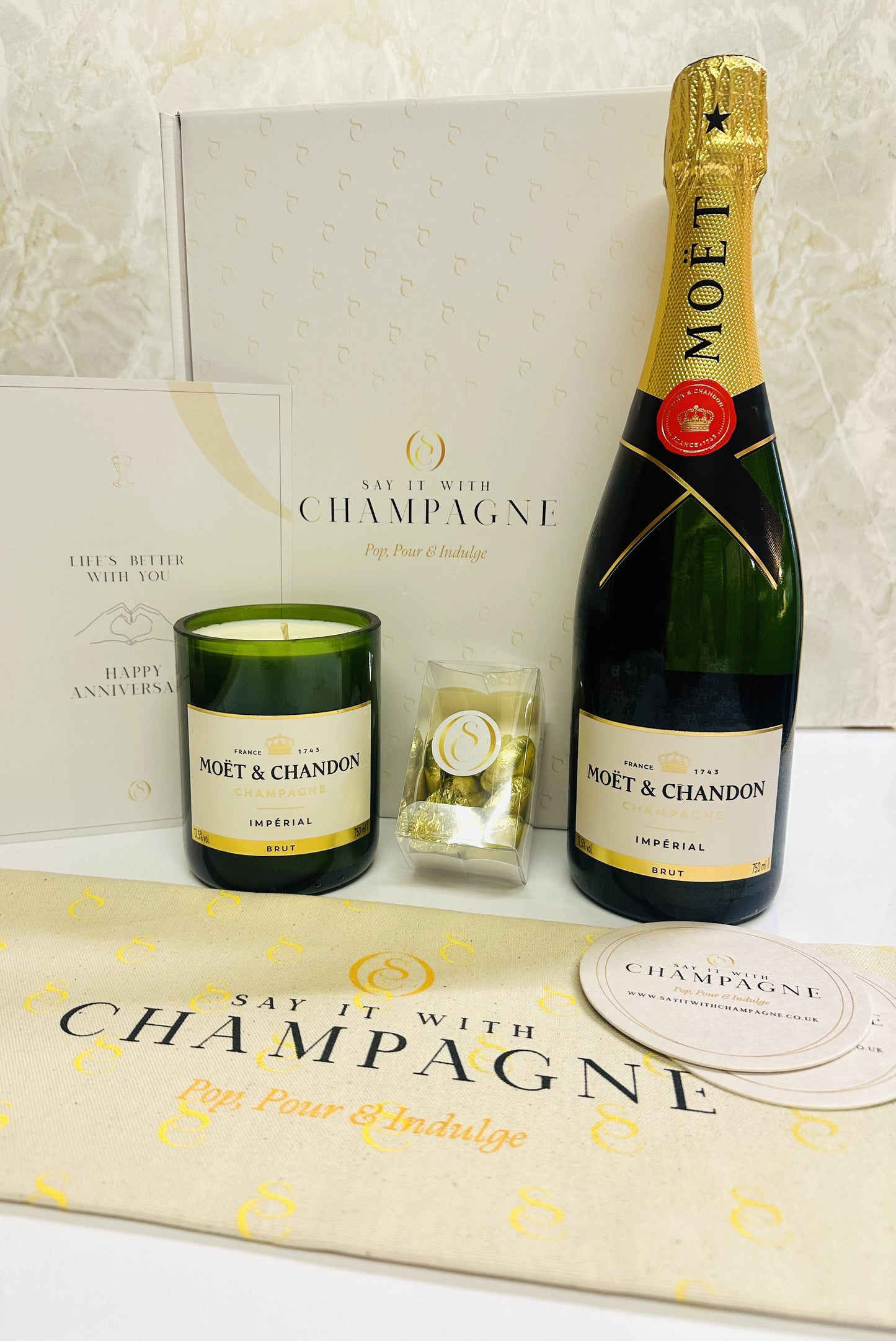 Moët & Chandon Imperial Brut NV Champagne Recycled Candle Gift Box